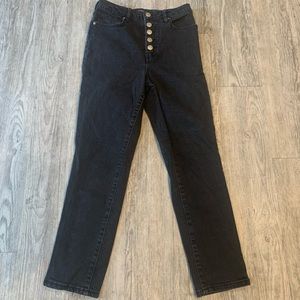 BDG Girlfriend high rise jean - Size 29